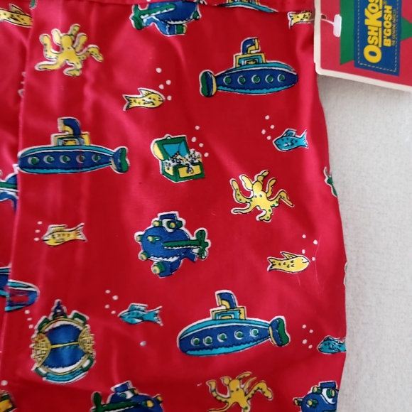 Vintage OshKosh B'Gosh Boy's Overalls with Submarins Print, size 7 - Picture 6 of 14
